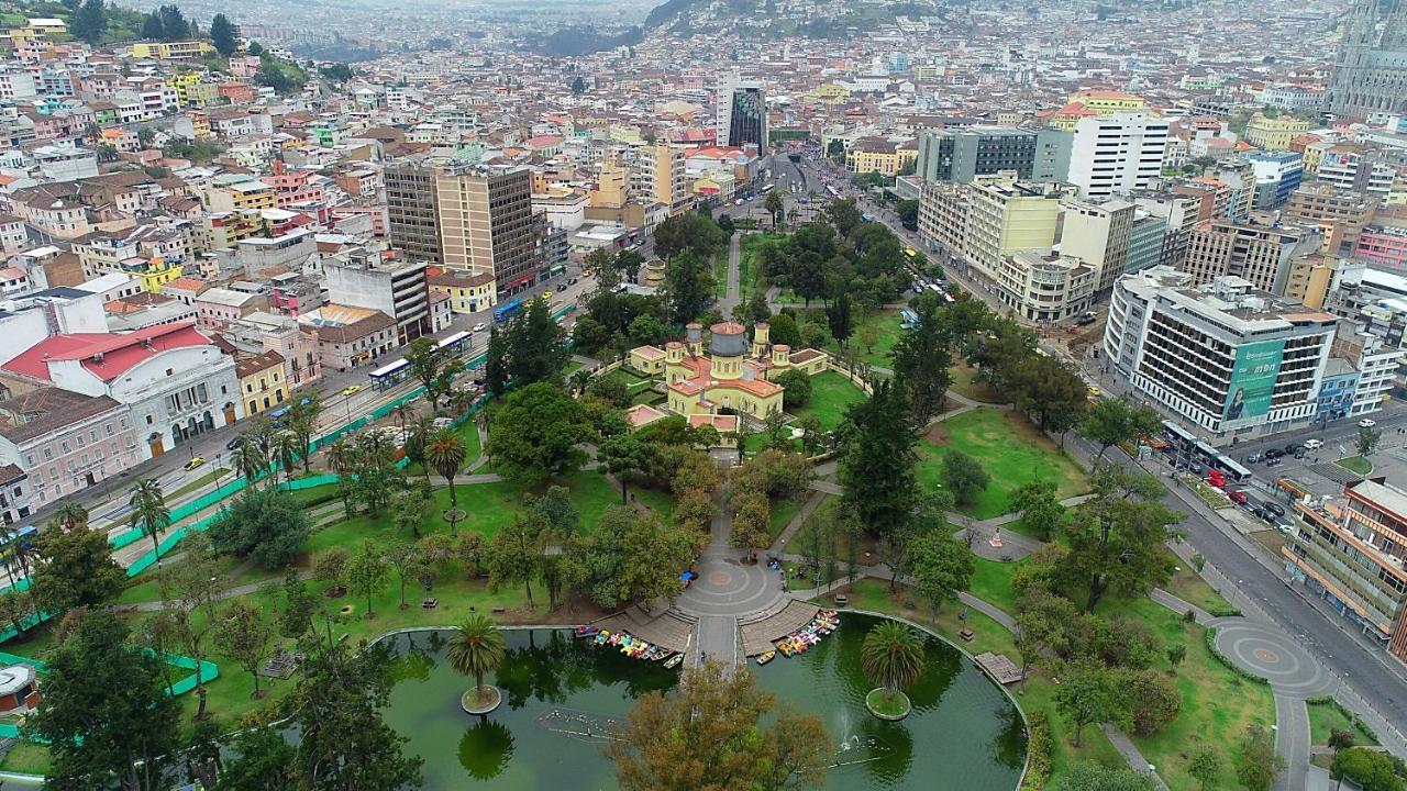 Olympus Plaza Hotell Quito Exteriör bild